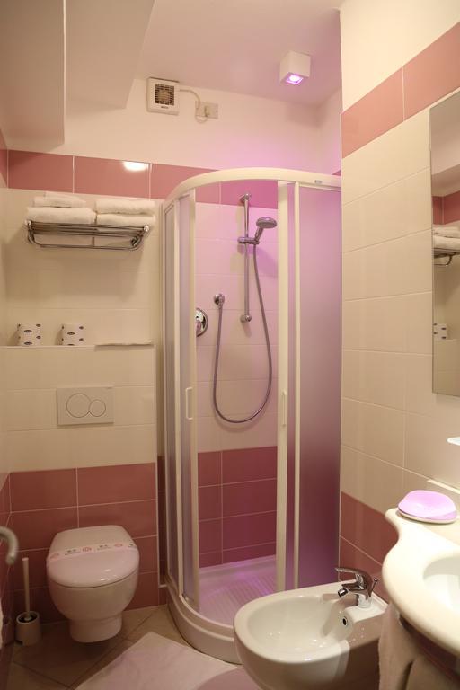 Hotel Ambra 체제나티코 객실 사진